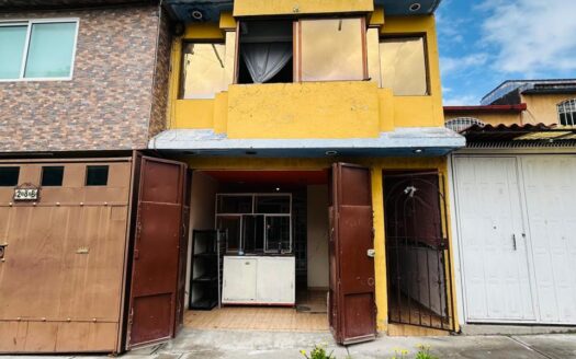 CASA COLINAS DE BATAN